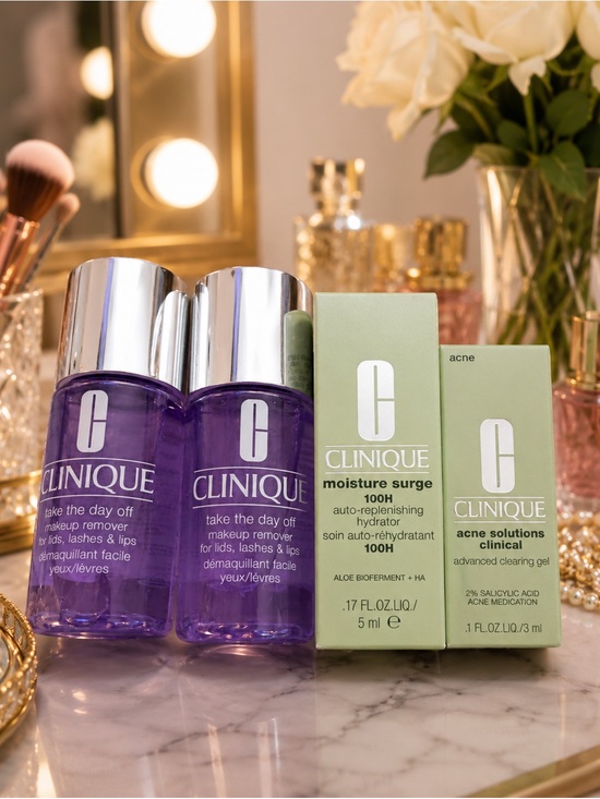 Clinique Other - 💜Clinique 4 Piece Deluxe Minis Set💜